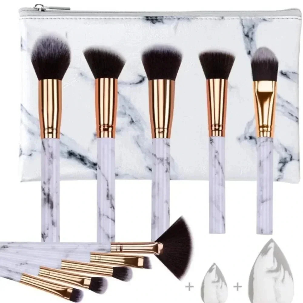 NWT 12 PC MAKEUP BRUSH SET